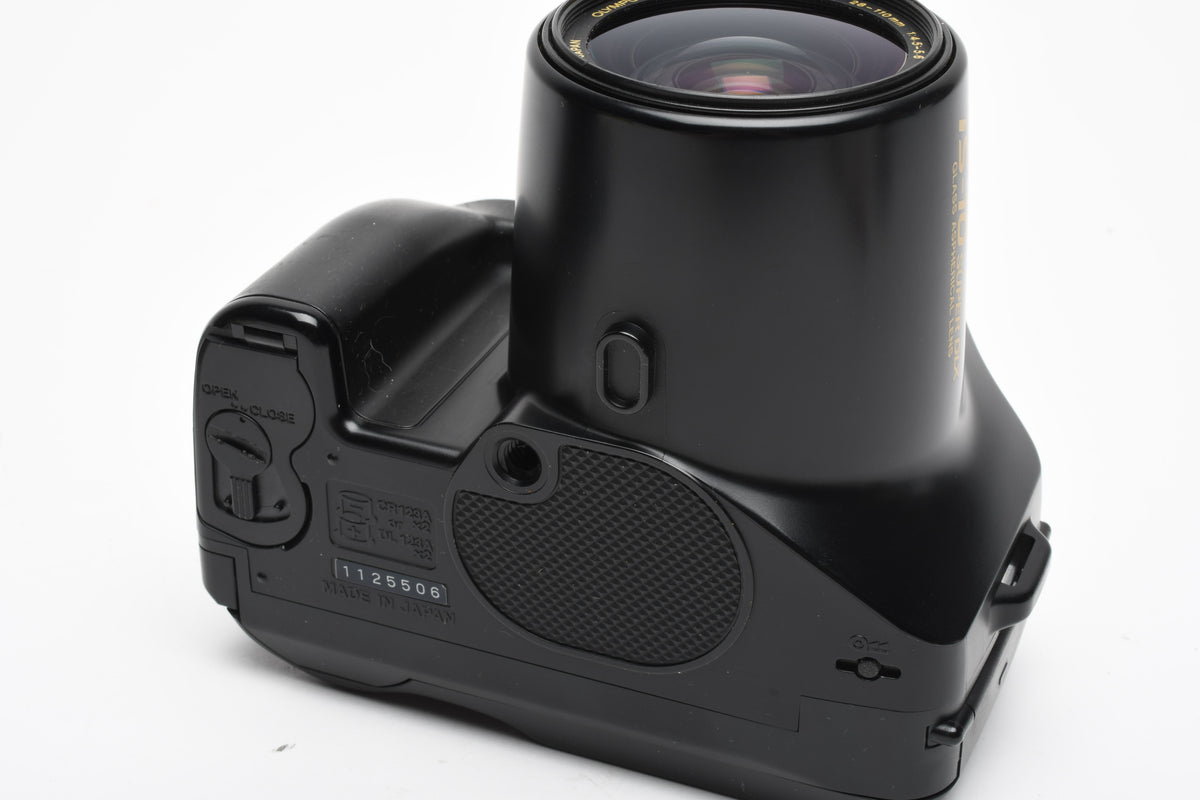 Olympus IS-10 Super DLX Date 35mm Point&Shoot w/28-110 4x zoom, case, remote, Great