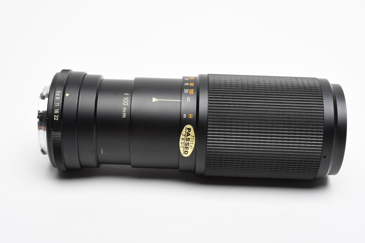 Minolta Celtic 100-200mm f5.6 Telephoto Zoom Lens MD Mount w/Pouch