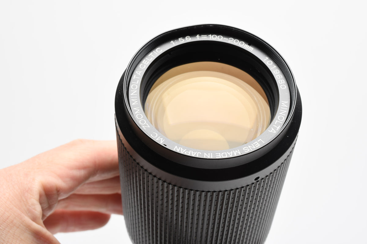 Minolta Celtic 100-200mm f5.6 Telephoto Zoom Lens MD Mount w/Pouch