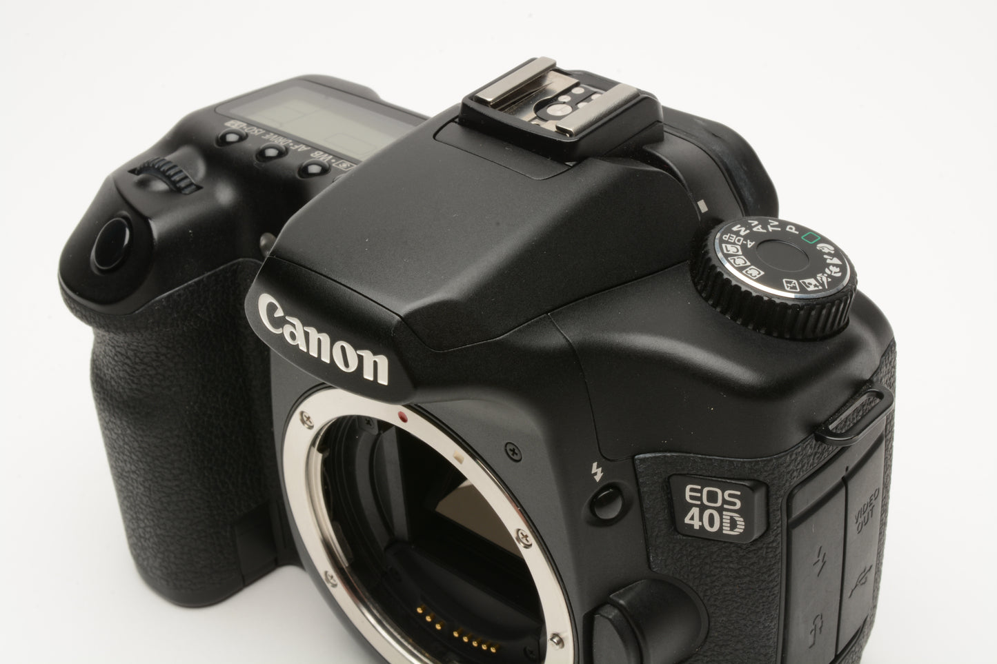 Canon EOS 40D DSLR Body, 2X batts, charger, strap, Only 8267 Acts, Clean