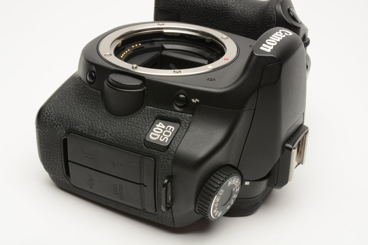 Canon EOS 40D DSLR Body, 2X batts, charger, strap, Only 8267 Acts, Clean