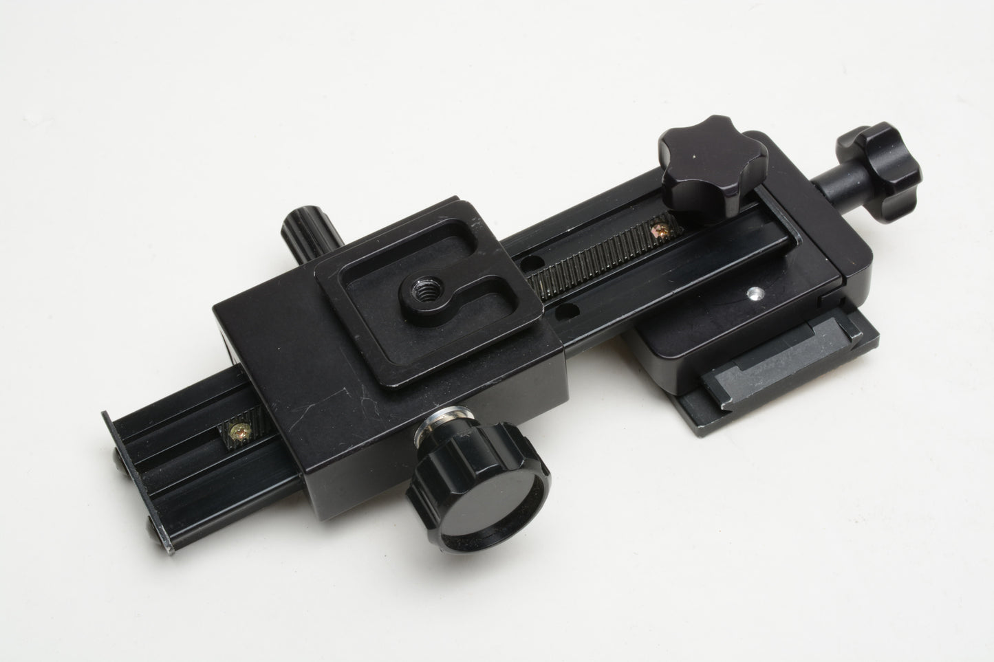 Kirk FR-1 Macro Focusing Rail w/Arca-Type Quick Release plate, Smooth, nice!