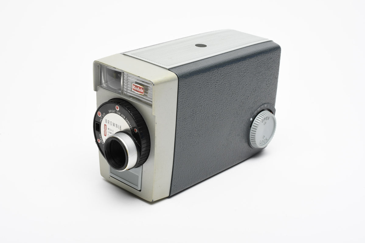 Kodak Brownie 8 movie camera f2.7 Cool! Vintage, Works!