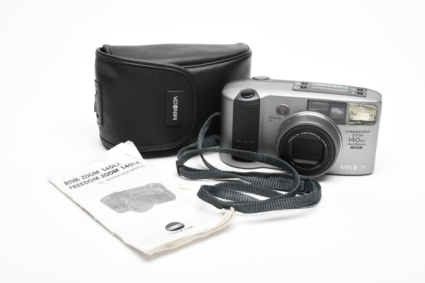 Minolta Freedom Zoom 140EX QD 35mm Point&Shoot camera, case, manual, Great!