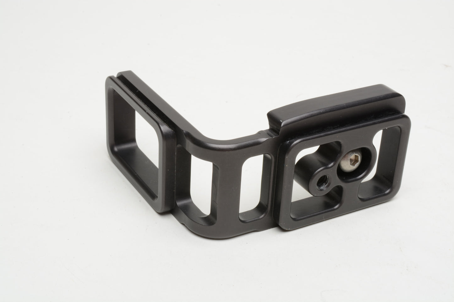 Kirk Enterprises BL-D70 L Bracket for Nikon D70 / D70s cameras