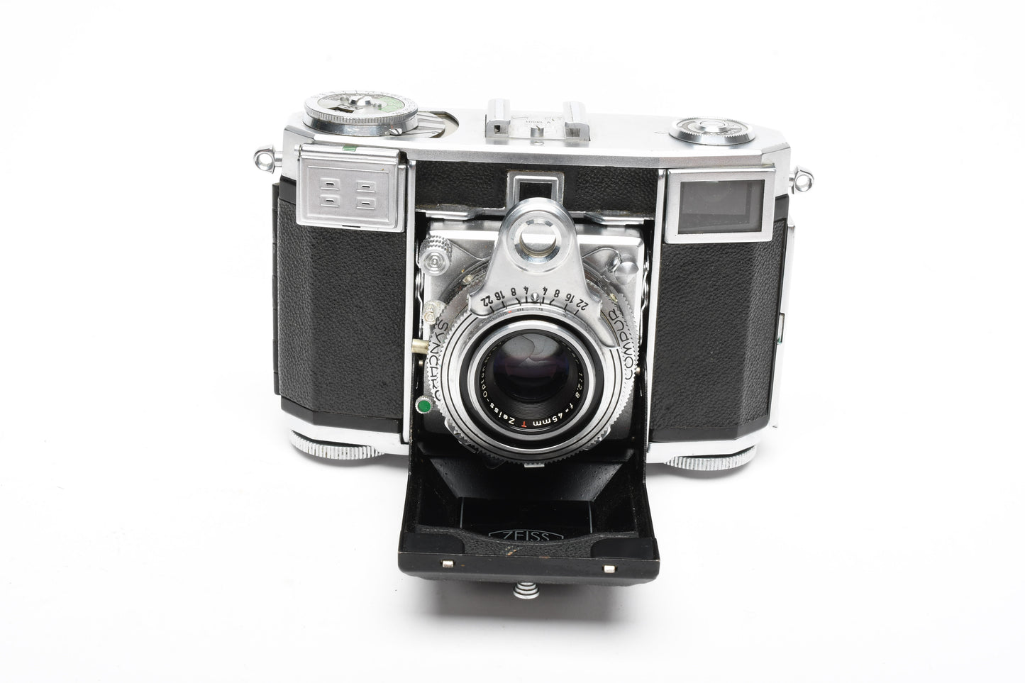 Zeiss Ikon Contessa Rangefinder w/45mm f2.8 lens, vintage camera, Works, nice collector