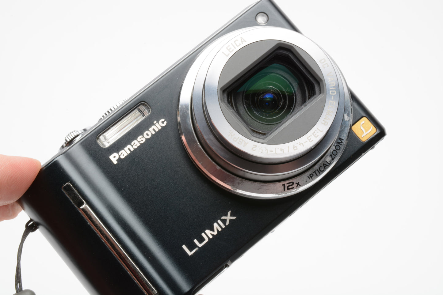 Panasonic LUMIX DMC-TZ3 7.2MP Digital Point&Shoot Camera, Batt+charger+USB