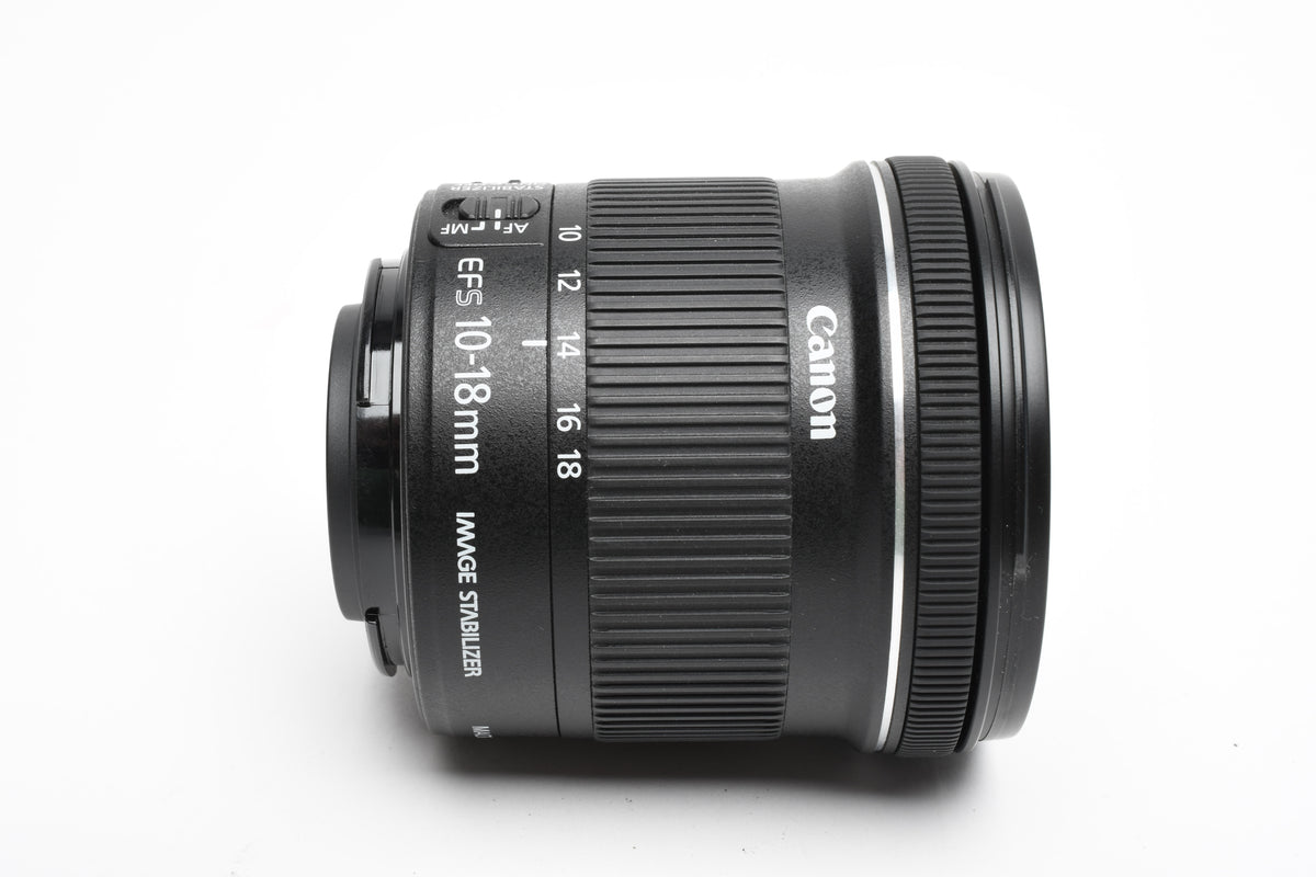 Canon EFS 10-18mm f4.5-5.6 IS STM Zoom Lens, w/Caps and Hood, Nice!