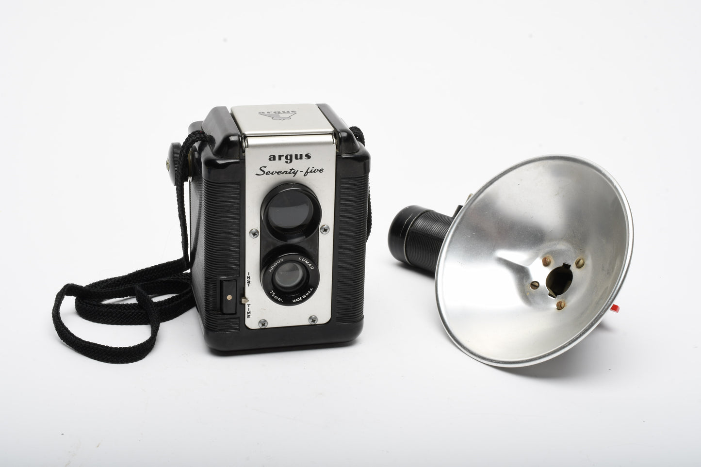 Argus Seventy-Five TLR camera w/Flash reflector, works, Vintage