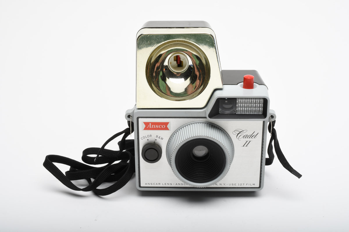 Ansco Cadet II 127 film Camera w/ flash unit, Case, Vintage!