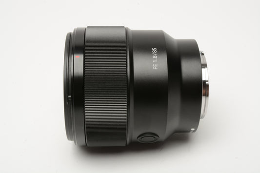 Sony FE 85mm f1.8 Prime Lens SEL85F18, Mint- Boxed, Great!