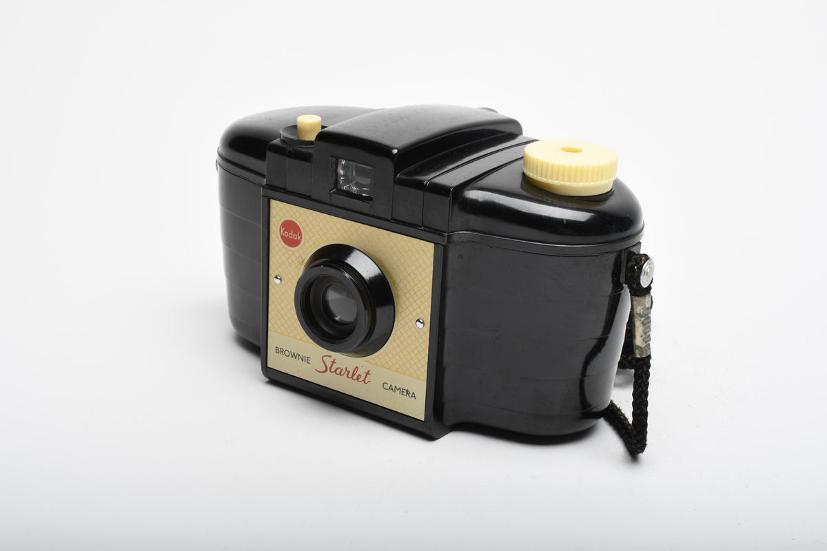 Kodak Brownie Starlet Camera 127 Film, Nice & Clean, Works!