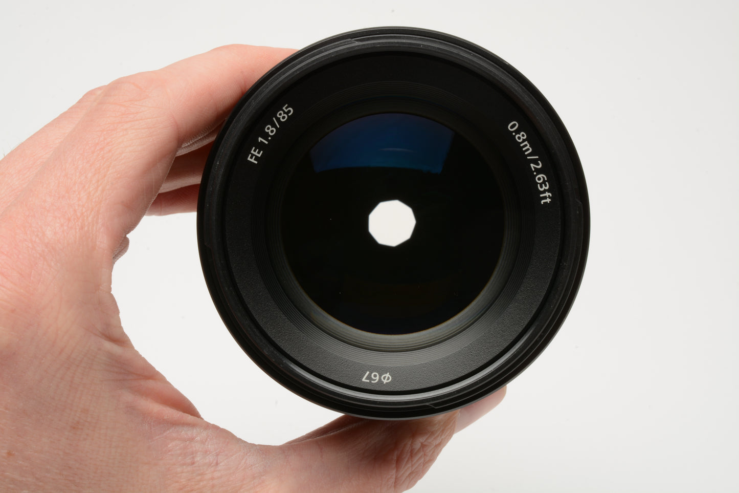 Sony FE 85mm f1.8 Prime Lens SEL85F18, Mint- Boxed, Great!