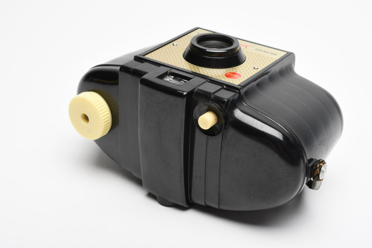 Kodak Brownie Starlet Camera 127 Film, Nice & Clean, Works!