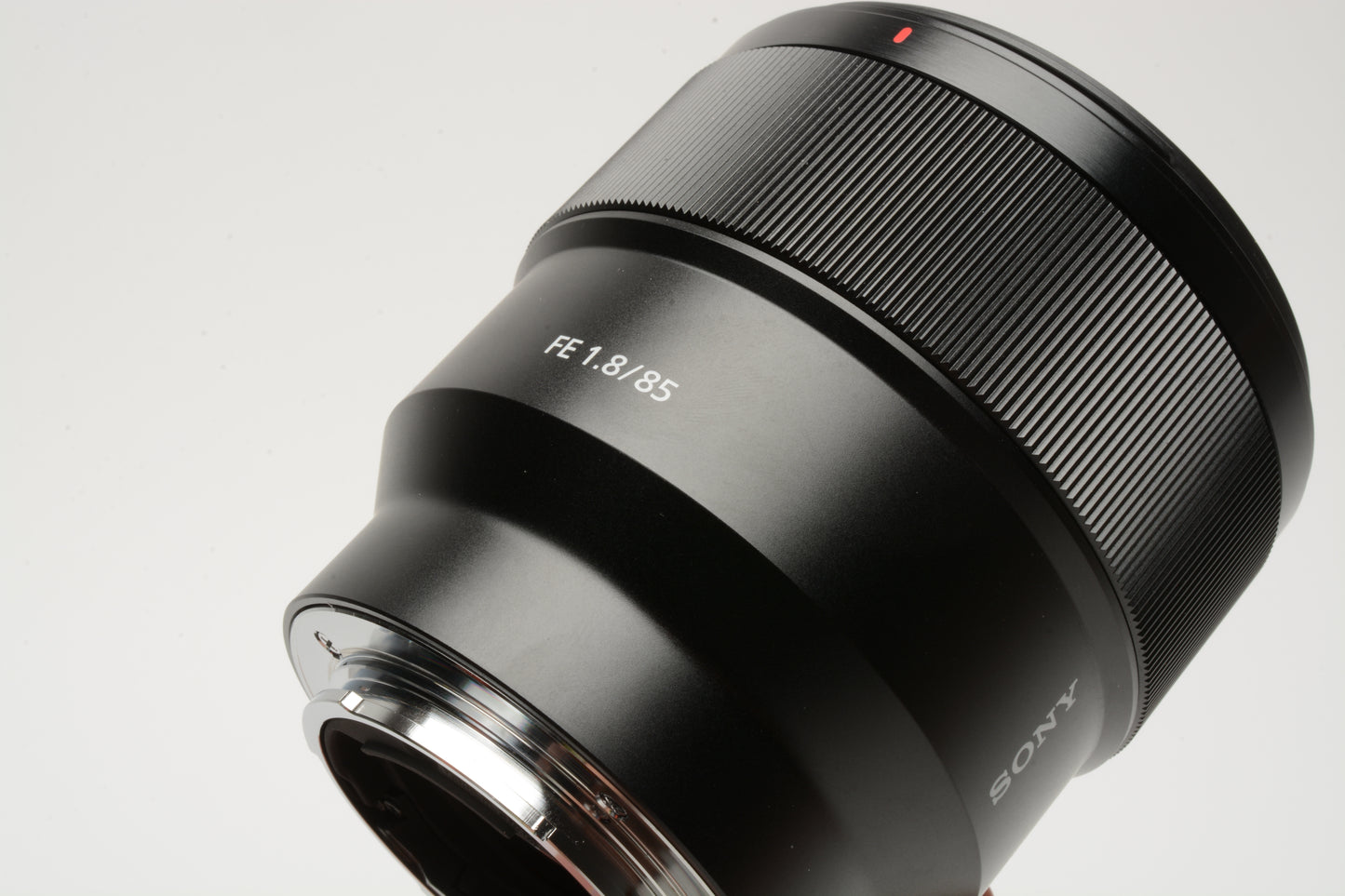 Sony FE 85mm f1.8 Prime Lens SEL85F18, Mint- Boxed, Great!
