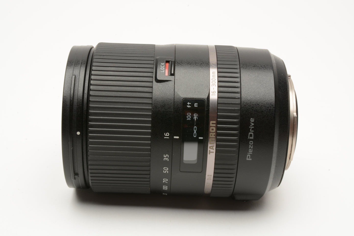 Tamron AF 16-300mm PZD Di II f3.5-6.3, Sony A mount w/Lens hood, UV, caps
