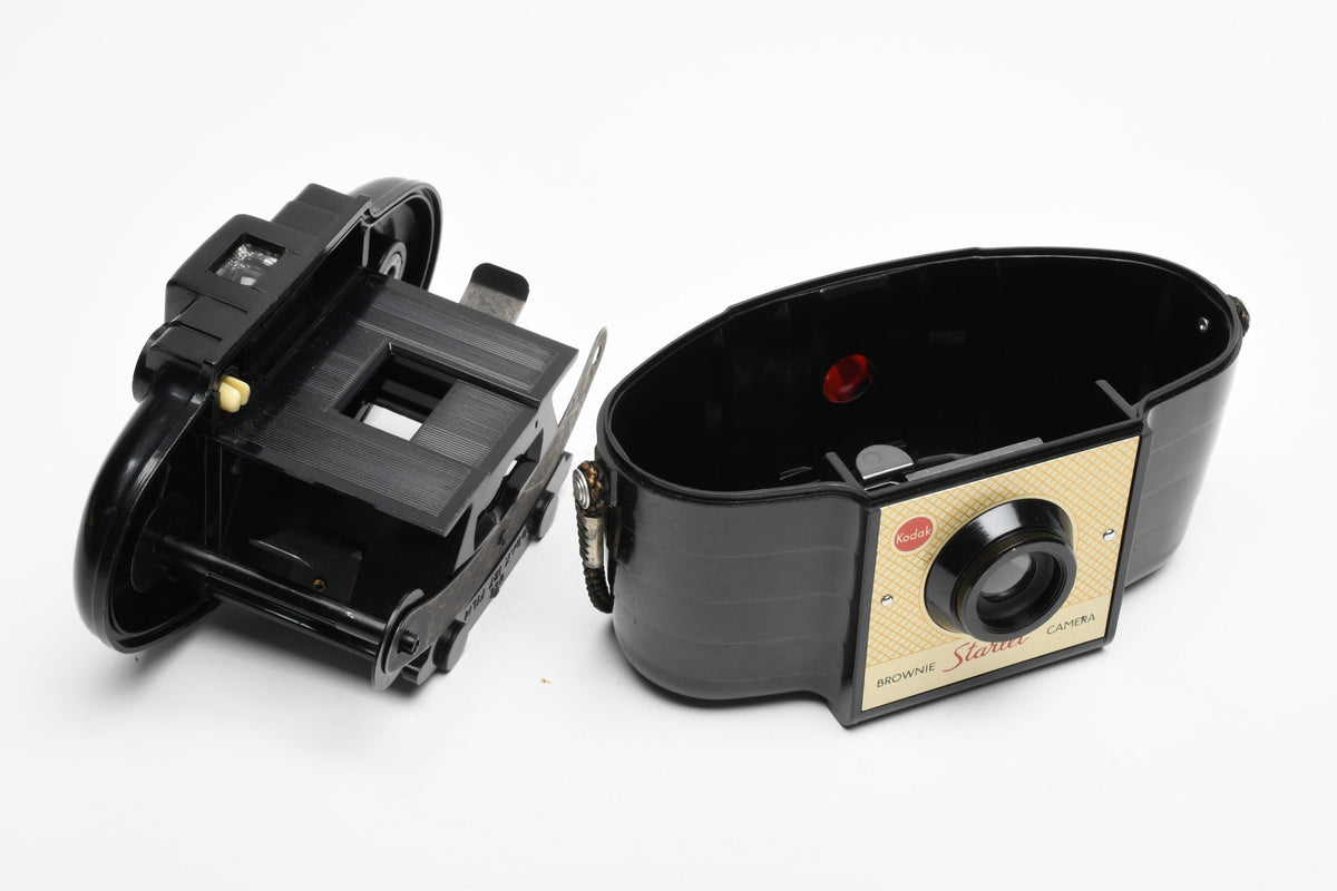 Kodak Brownie Starlet Camera 127 Film, Nice & Clean, Works!