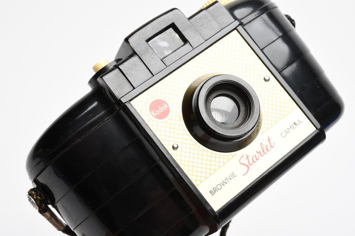 Kodak Brownie Starlet Camera 127 Film, Nice & Clean, Works!
