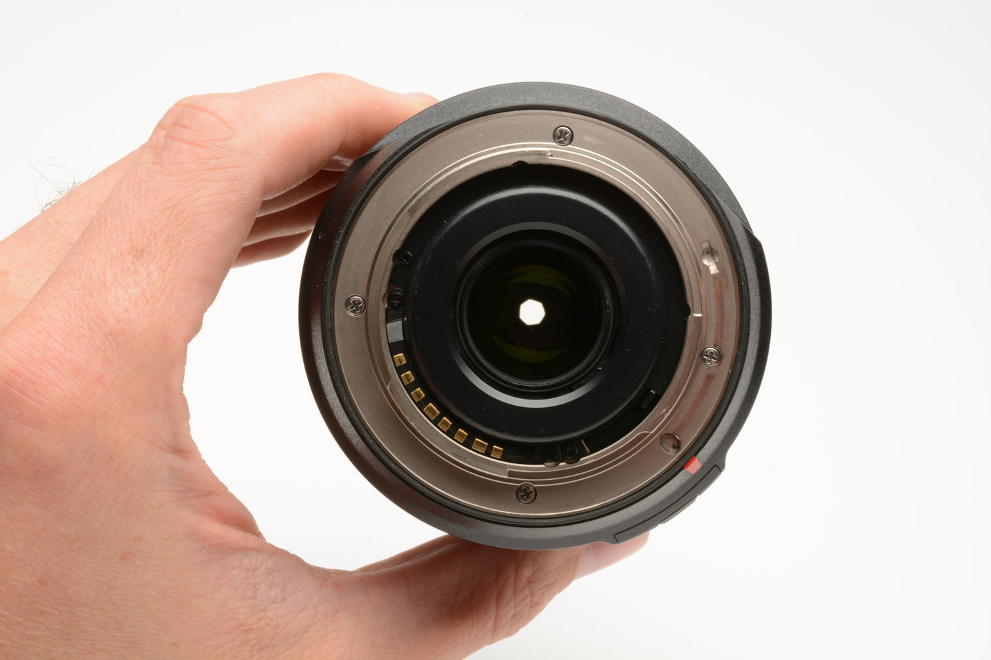 Tamron AF 16-300mm PZD Di II f3.5-6.3, Sony A mount w/Lens hood, UV, caps