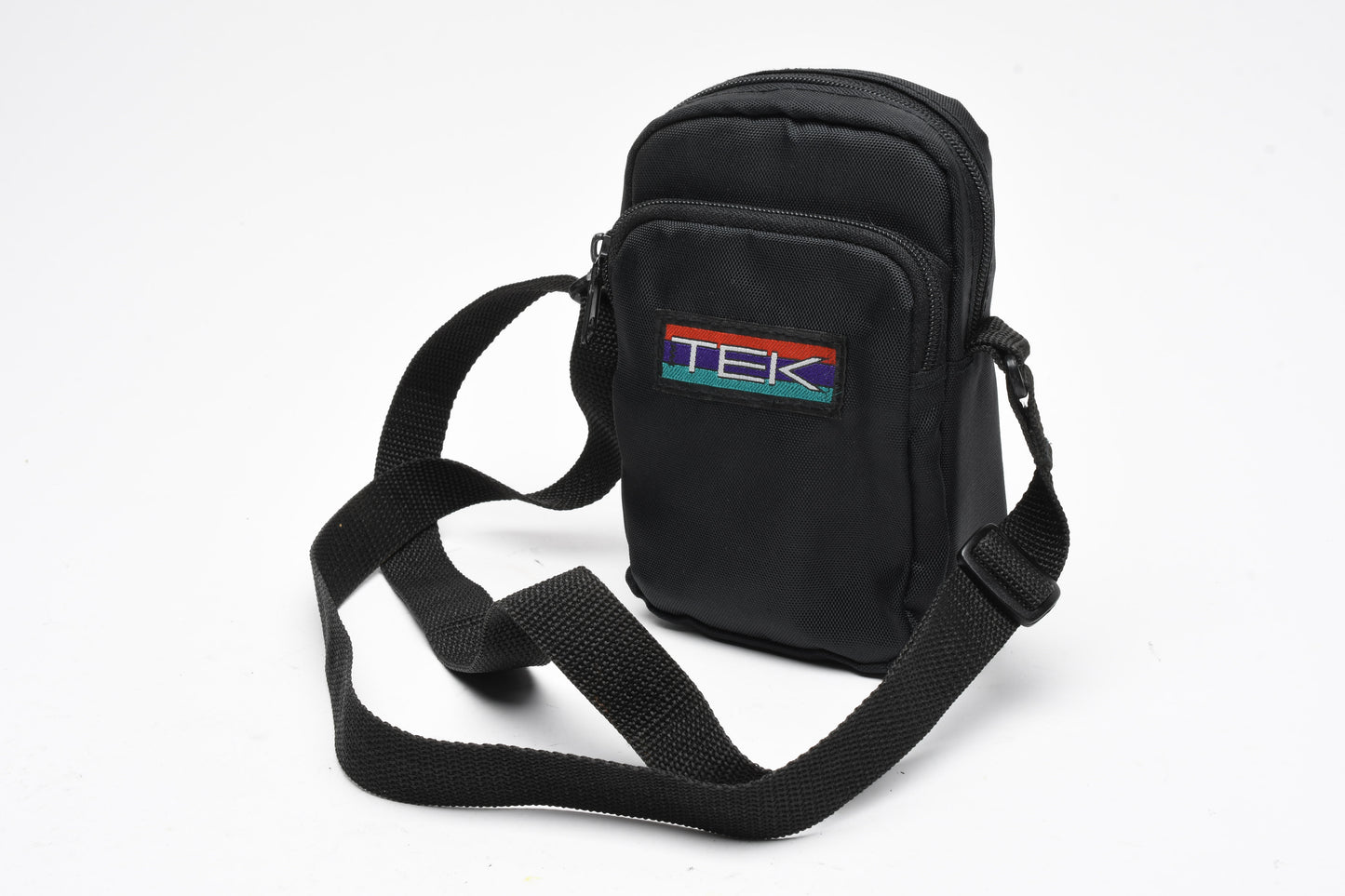 Casio Exilim EX-S100 3.2MP Digital Point&Shoot, Cradle, case, Tested