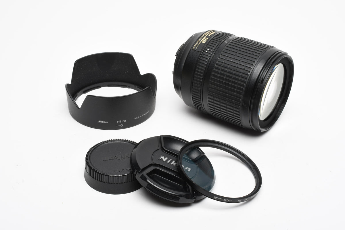 Nikon AF-S Nikkor 18-105mm F3.5-5.6G ED VR Zoom Lens, Hood +UV, Great!