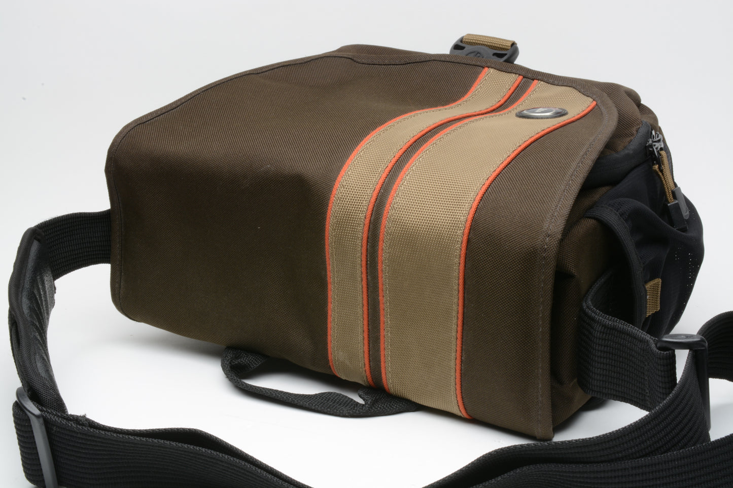 Tamrac 3445 Rally 5 (Brown/Tan) Camera Bag, nice and clean, lightly used