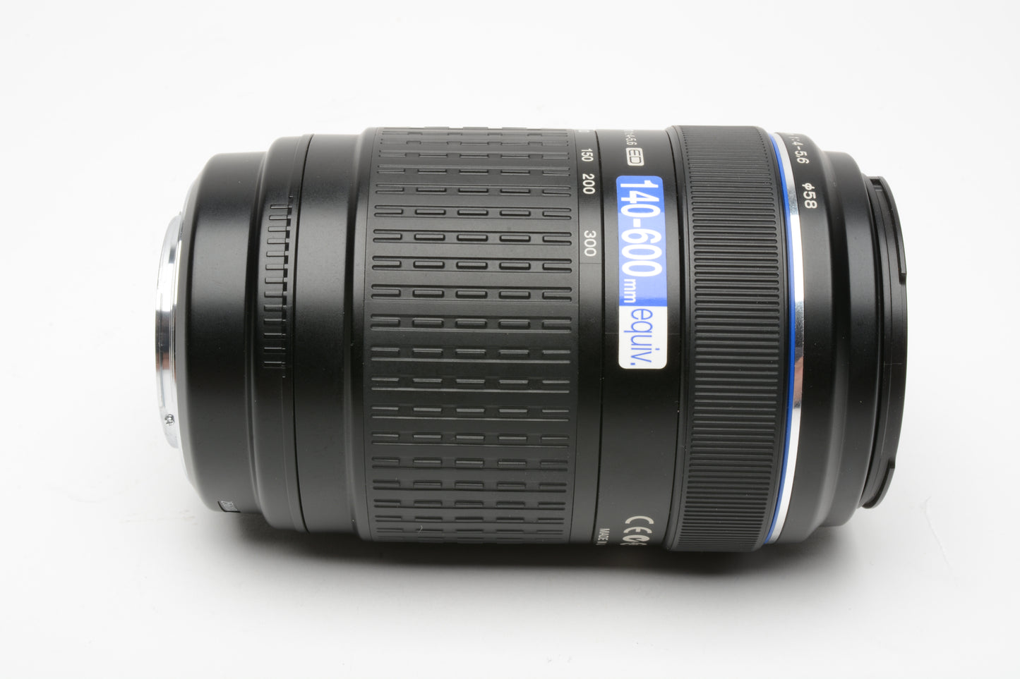Olympus Zuiko Digital AF 70-300mm F4-5.6 ED w/hood, caps, UV, 4/3 Mount