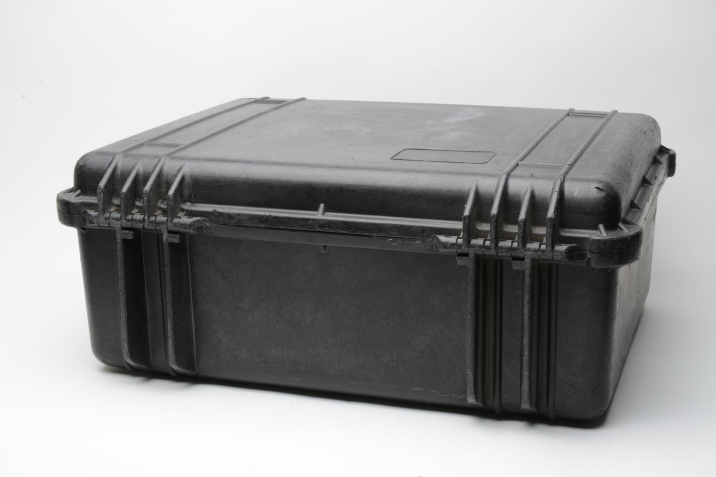 Pelican Large Hard Case With Cut Foam Insert ~19" x 15" x 6.5" Waterproof