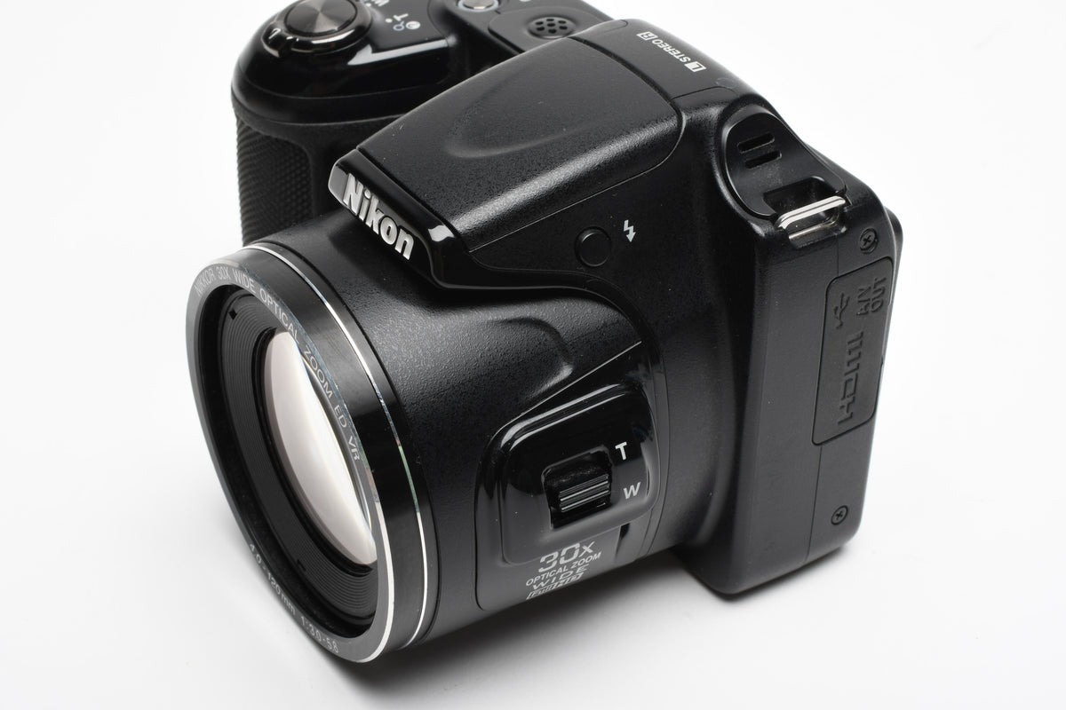 Nikon Coolpix L820 16MP Digital Point&Shoot 30X zoom w/Strap, Cap, Great!