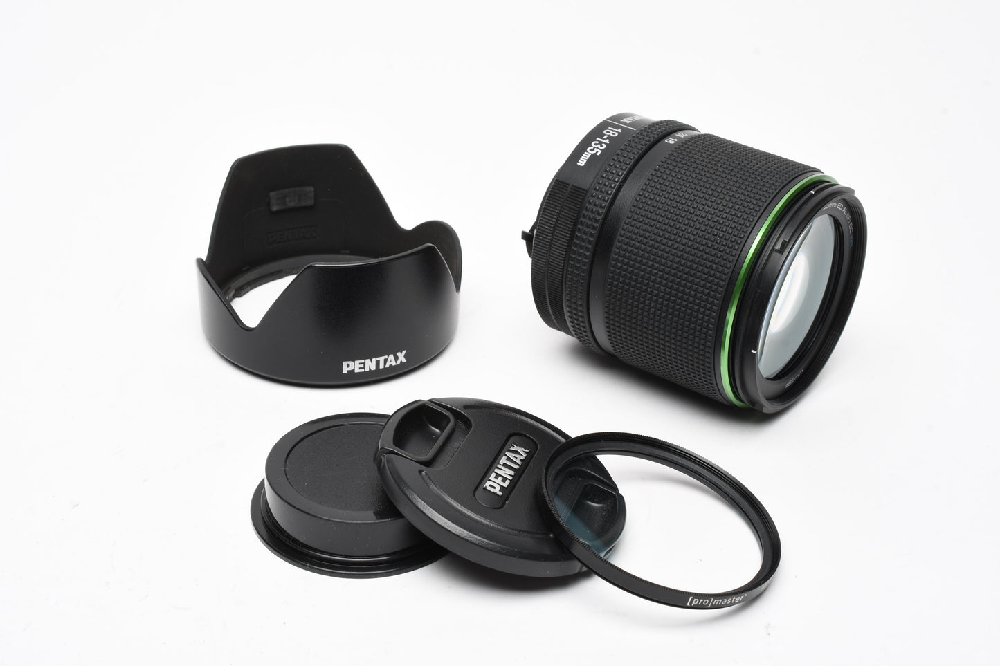 Pentax-DA 18-135mm F3.5-5.6 ED AL IF DC WR w/Hood+UV, Great