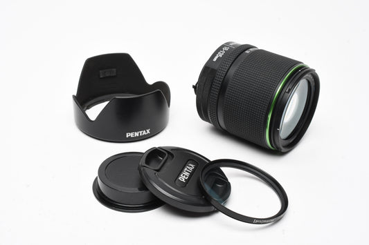 Pentax-DA 18-135mm F3.5-5.6 ED AL IF DC WR w/Hood+UV, Great