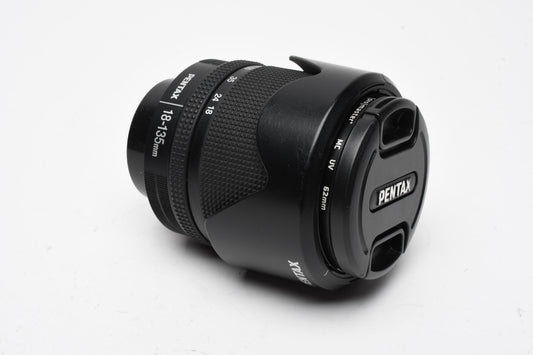 Pentax-DA 18-135mm F3.5-5.6 ED AL IF DC WR w/Hood+UV, Great