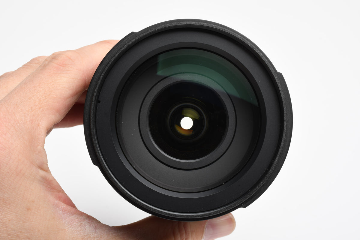 Tamron AF 18-270mm f3.5-6.3 Di II B003 Lens for Canon EF EOS w/hood, caps, UV