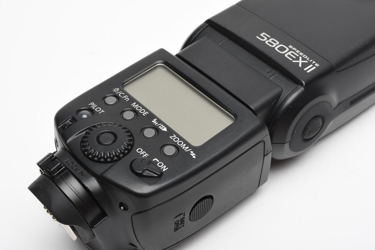 Canon 580EX II Speedlite flash, Tested, Great!