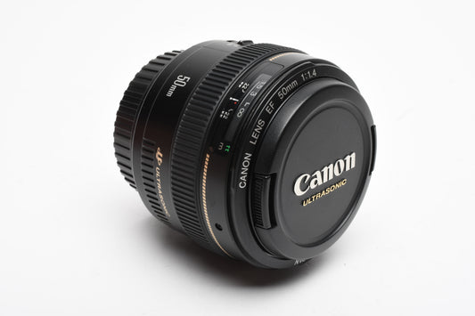 Canon EF 50mm f1.4 USM Lens, Caps, Great prime lens, Mint-