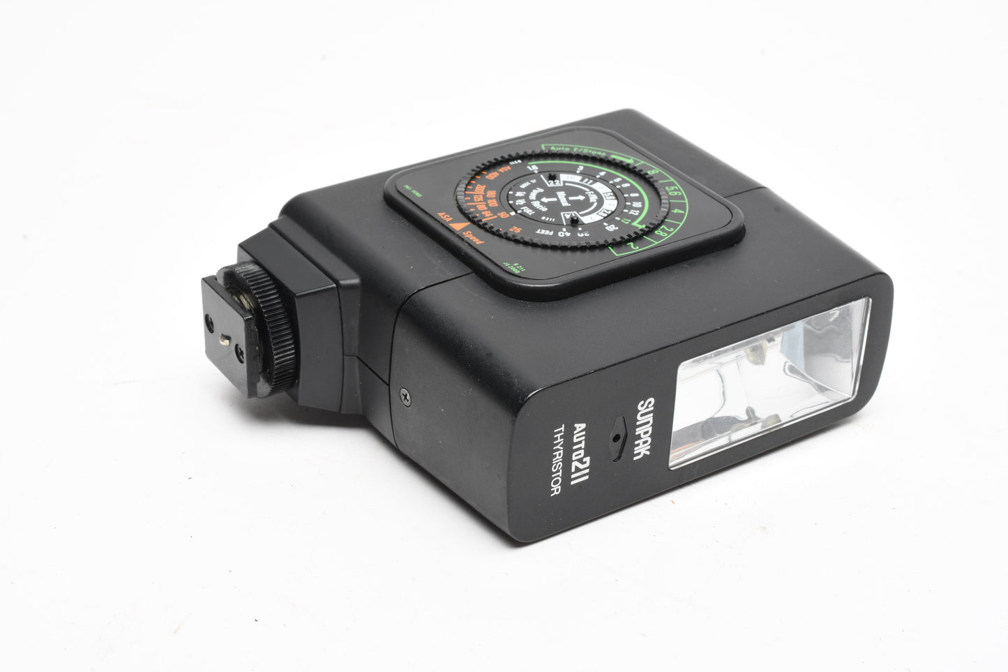Sunpak Auto 211 Vertical Electronic flash, Tested, clean, nice design