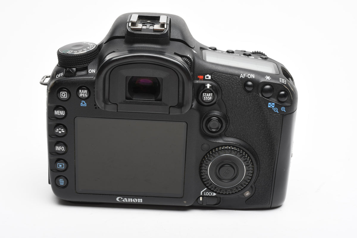 Canon EOS 7D 18MP DSLR body, batt, charger, 87K Acts, Fully tested, Complete bundle