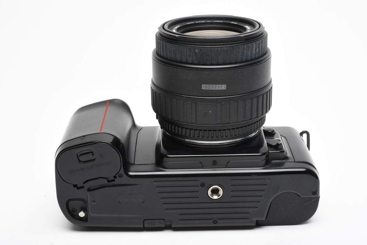 Nikon N6006 35mm SLR w/AF 35-80mm f4-5.6 zoom lens, strap, manual, Great!