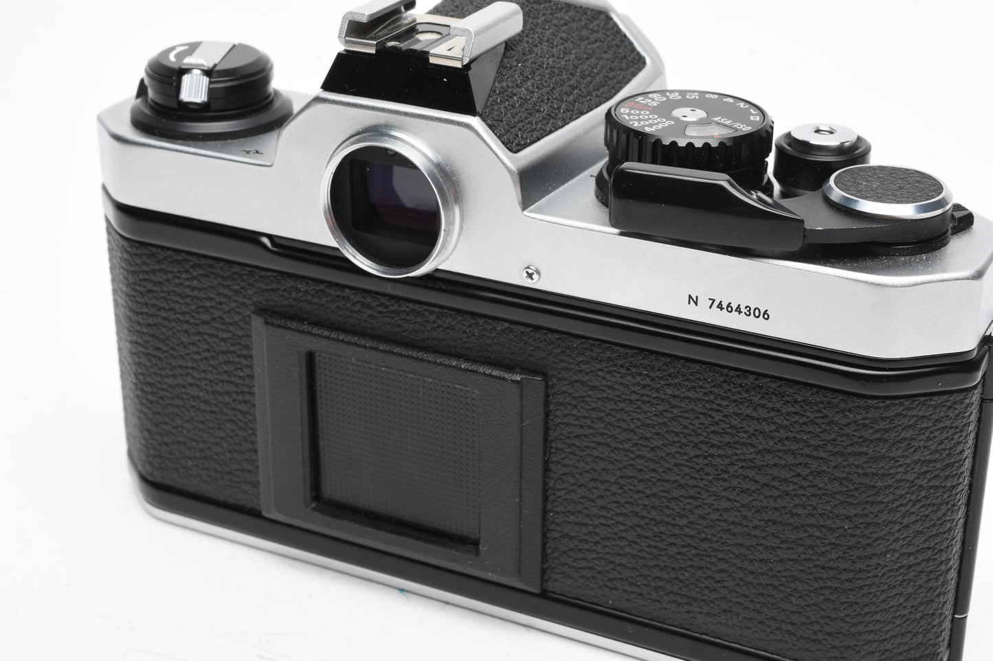 Nikon FM2 chrome 35mm SLR body, New seals, Mint-