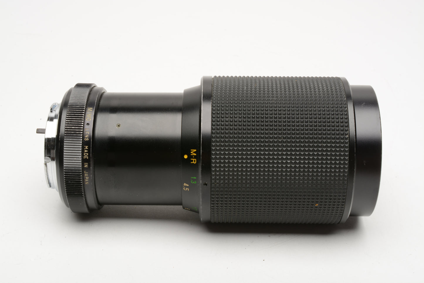 Vivitar 75-205mm f3.8 Macro zoom Minolta MD Mount, Caps, Pouch, Good