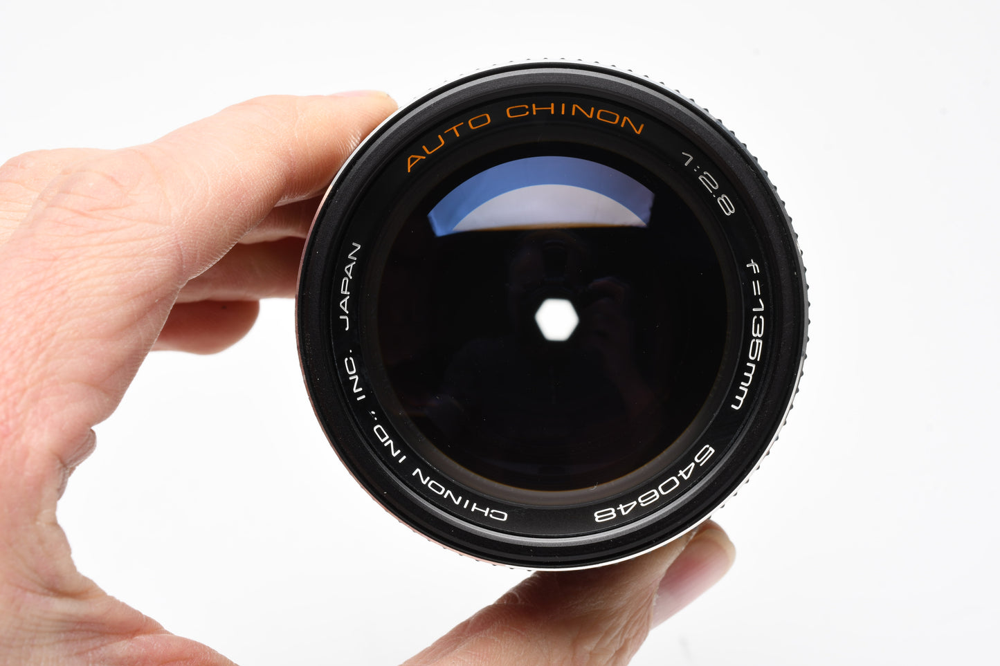 Chinon 135mm f2.8 M42 Mount prime lens, Great! w/Case, caps, 1A filter