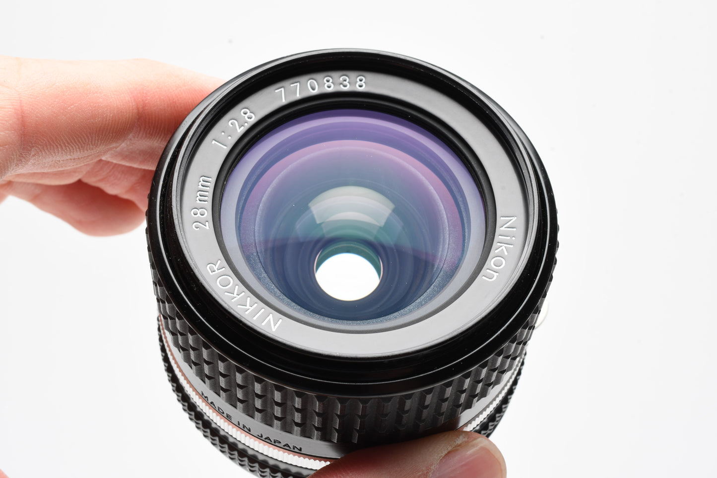 Nikon Nikkor 28mm f2.8 AIS mount lens, caps, nice & clean, Sharp!