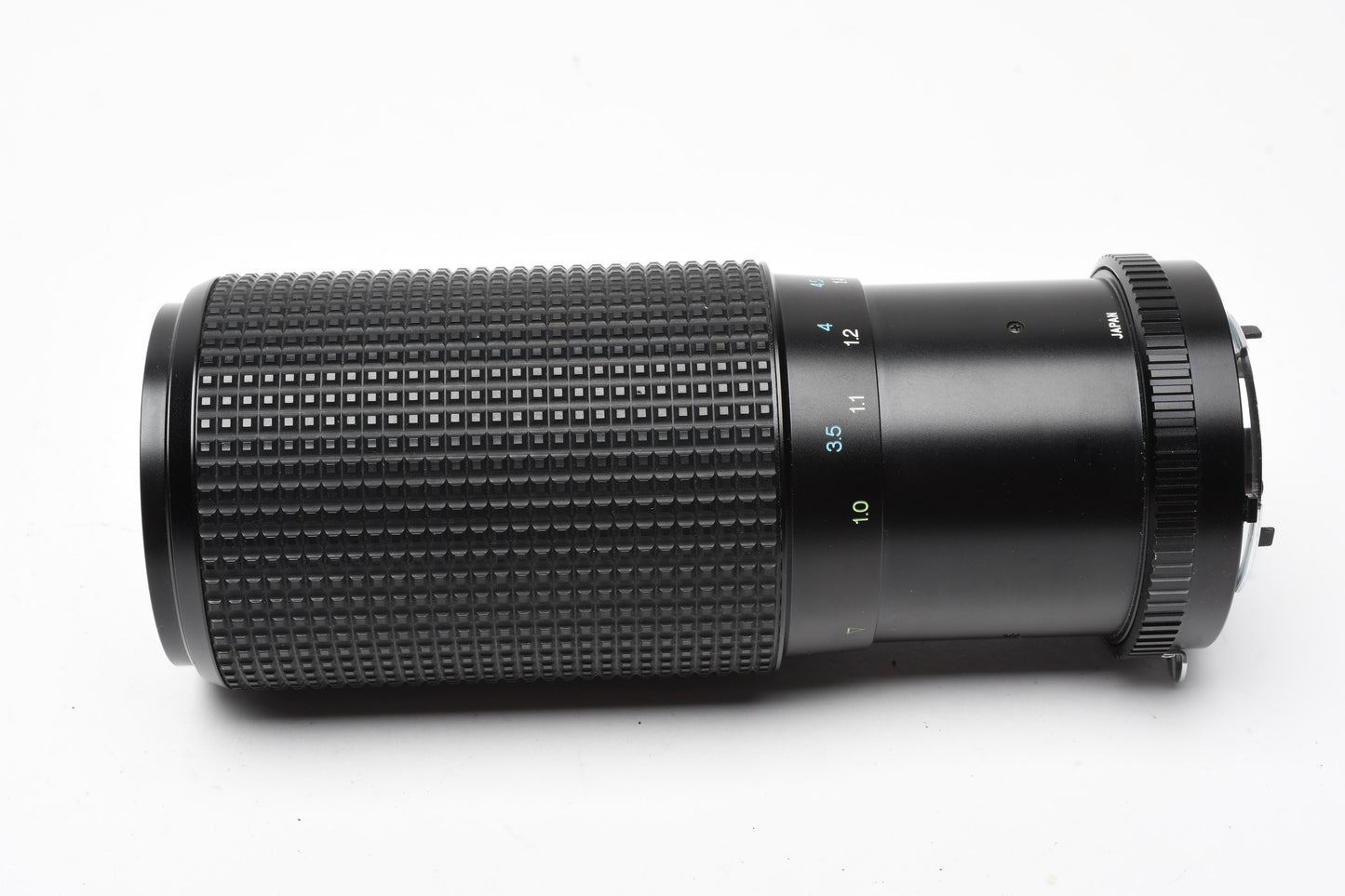 Tokina RMC 100-300mm f5.6 Nikon Ai Mount, Caps, UV, Pouch, Clean!