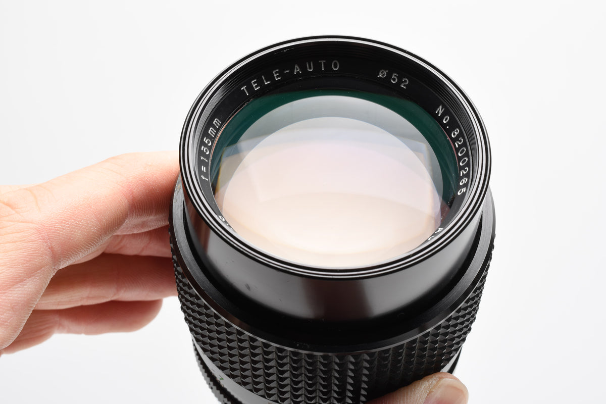 Access P-MC Tele-Auto 135mm f2.8 Portrait lens for Pentax PK Mount w/Pouch, Nice!