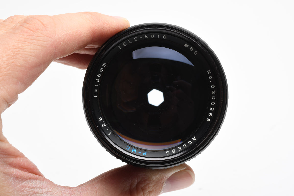 Access P-MC Tele-Auto 135mm f2.8 Portrait lens for Pentax PK Mount w/Pouch, Nice!
