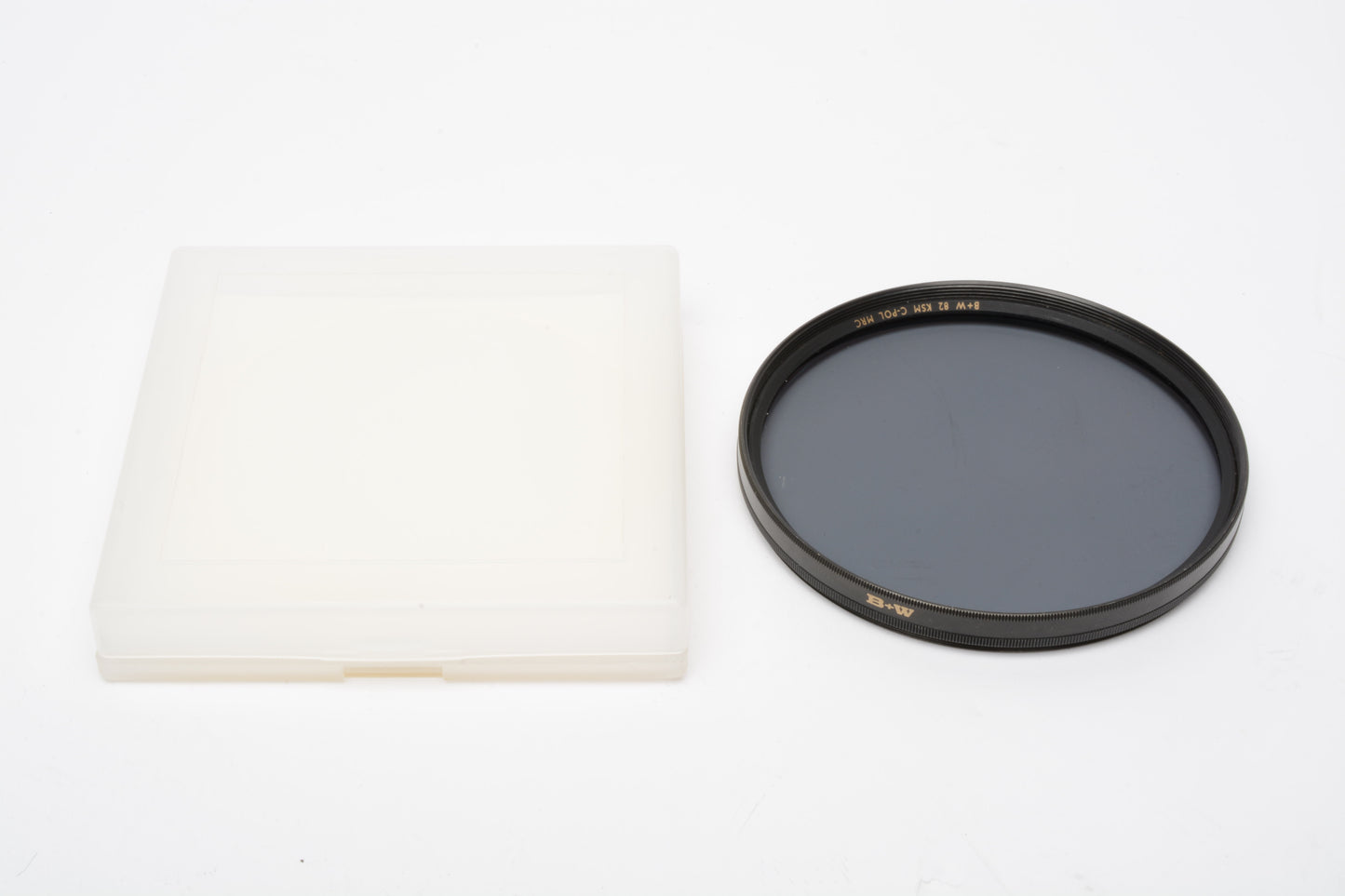 B+W F-PRO 82mm KSM C-POL MRC Circular Polarizing filter, Good, marks