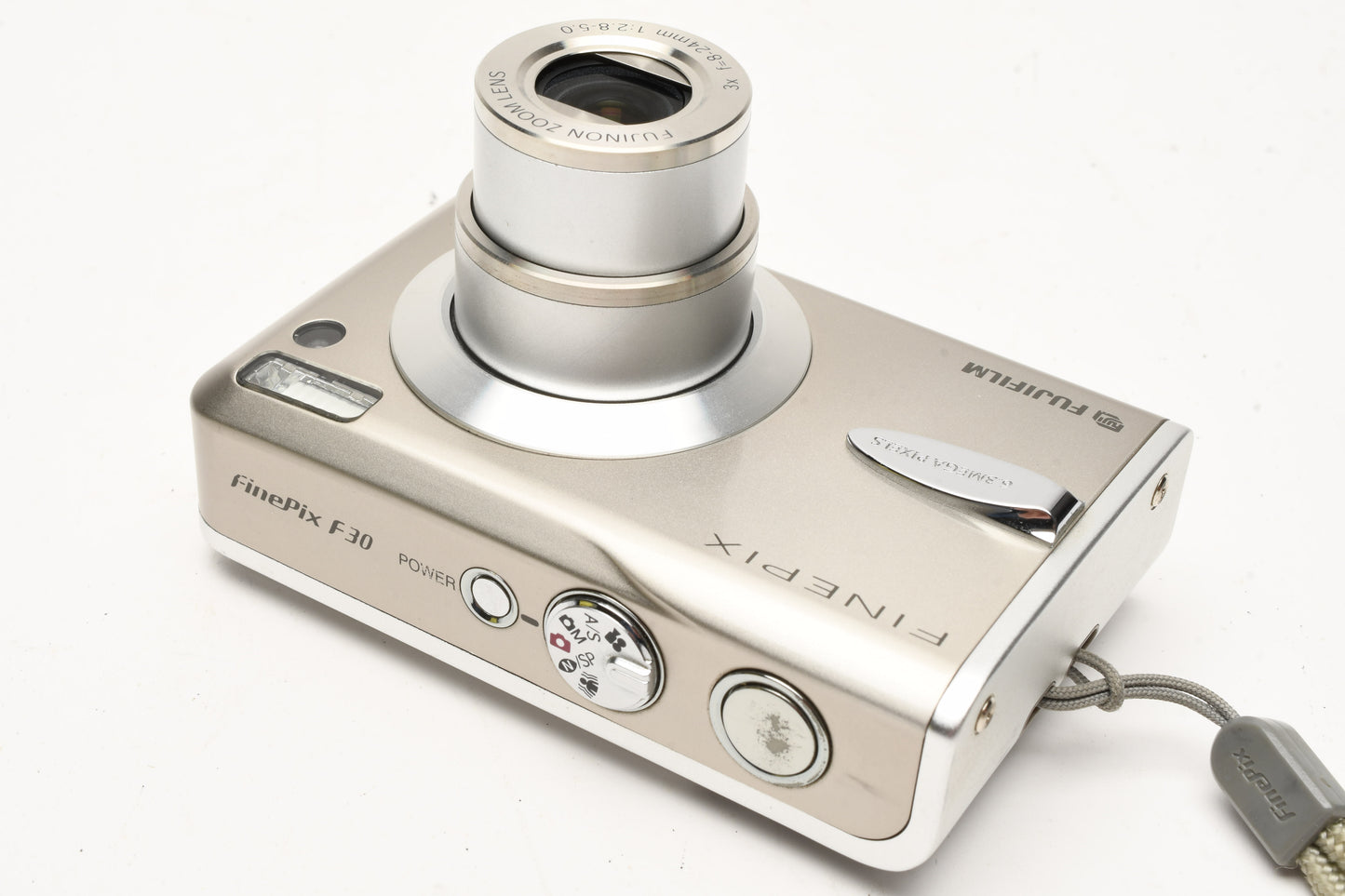 Fujifilm FinePix F30 6.3MP Digital Point&Shoot camera, Mint, Boxed