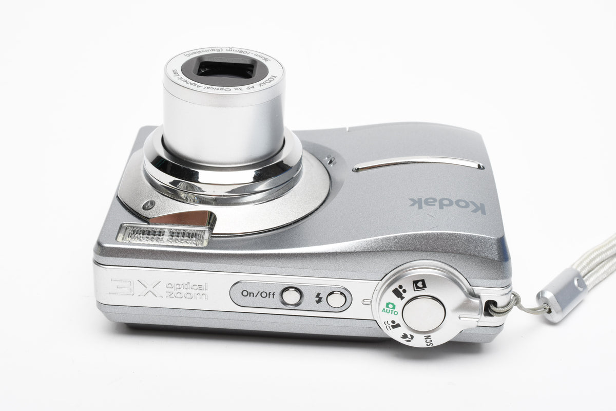 Kodak EasyShare C813 8.2MP Digital Point&Shoot Camera, Strap, Read*