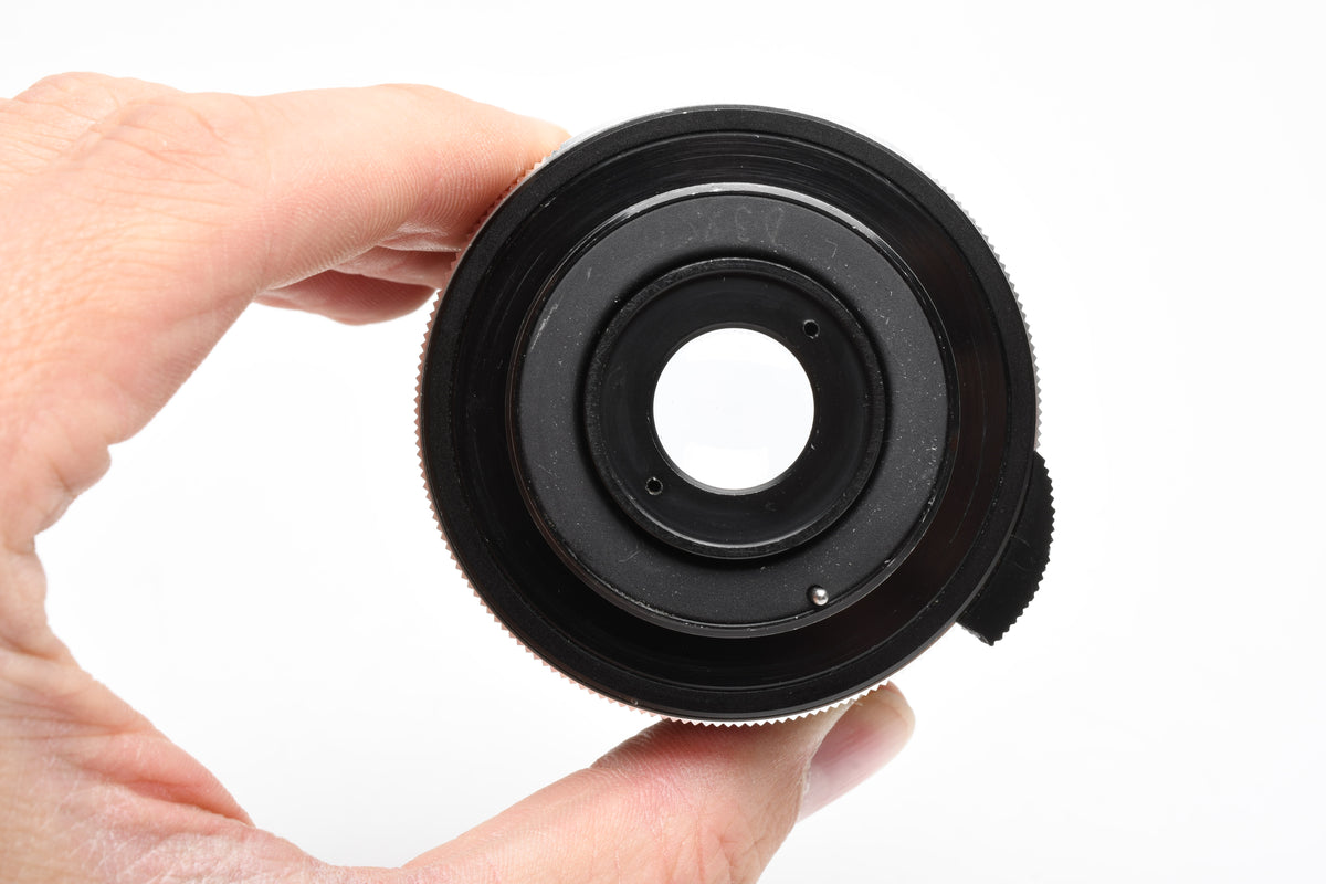 Accura Diamatic Auto 28mm F2.8 Wide Angle Lens for M42 Mount w/Caps and UV Filter, Nice!