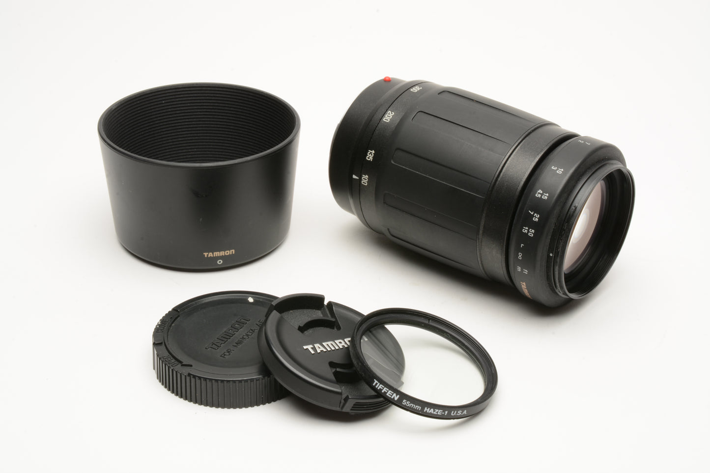 Tamron AF 100-300mm f5-6.3 Tele zoom 186D Maxxum / Sony A Mount Hood+UV